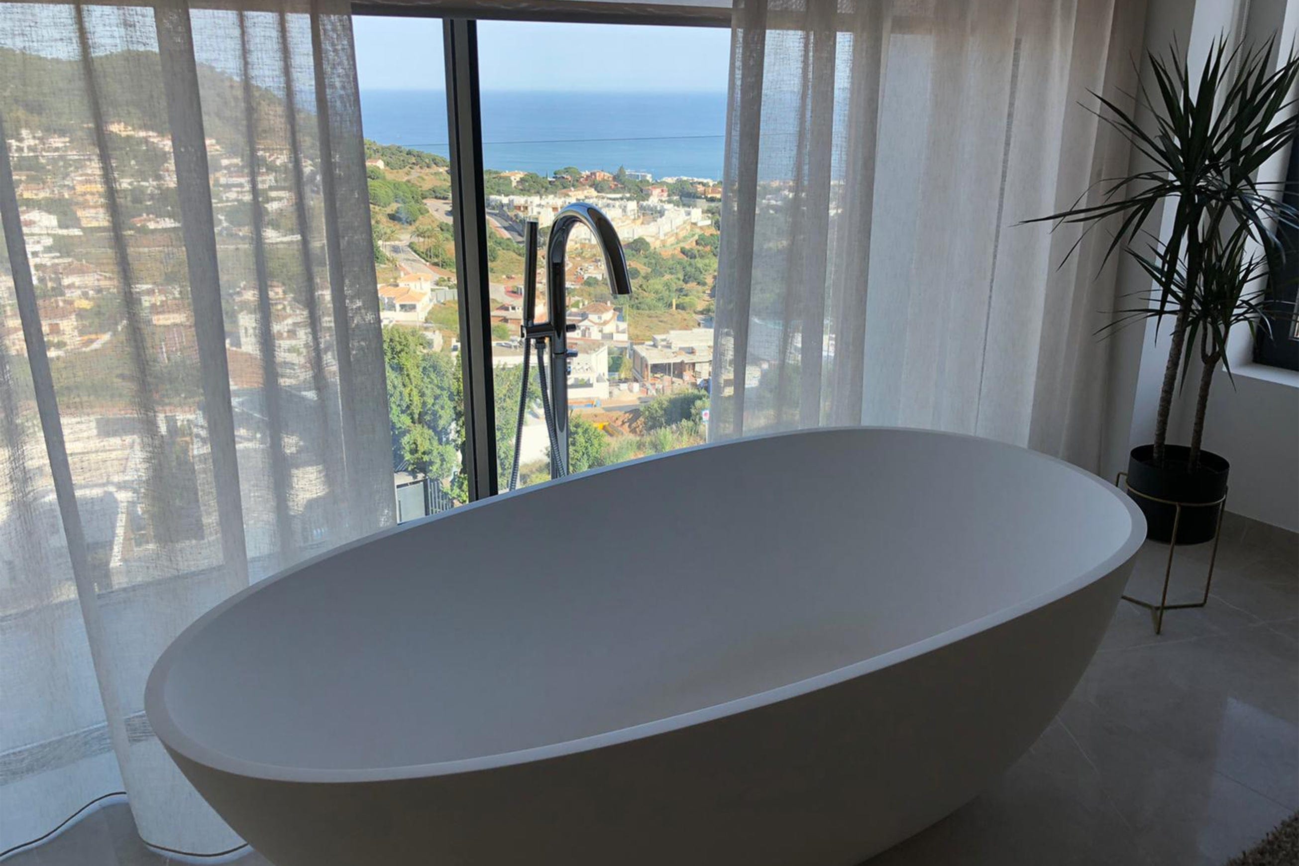 Ama Showers Italy Llenador de Tina Atlas Minimal 18500 Terentti