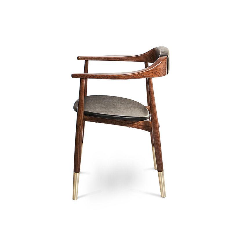 Essential Home Silla Nogal Sólido / Cuero Negro / Latón Cepillado Perry Terentti